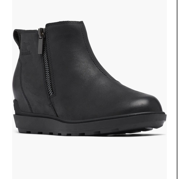 New SOREL Evie II Zip Waterproof Ankle Boot size 7 - Picture 1 of 9